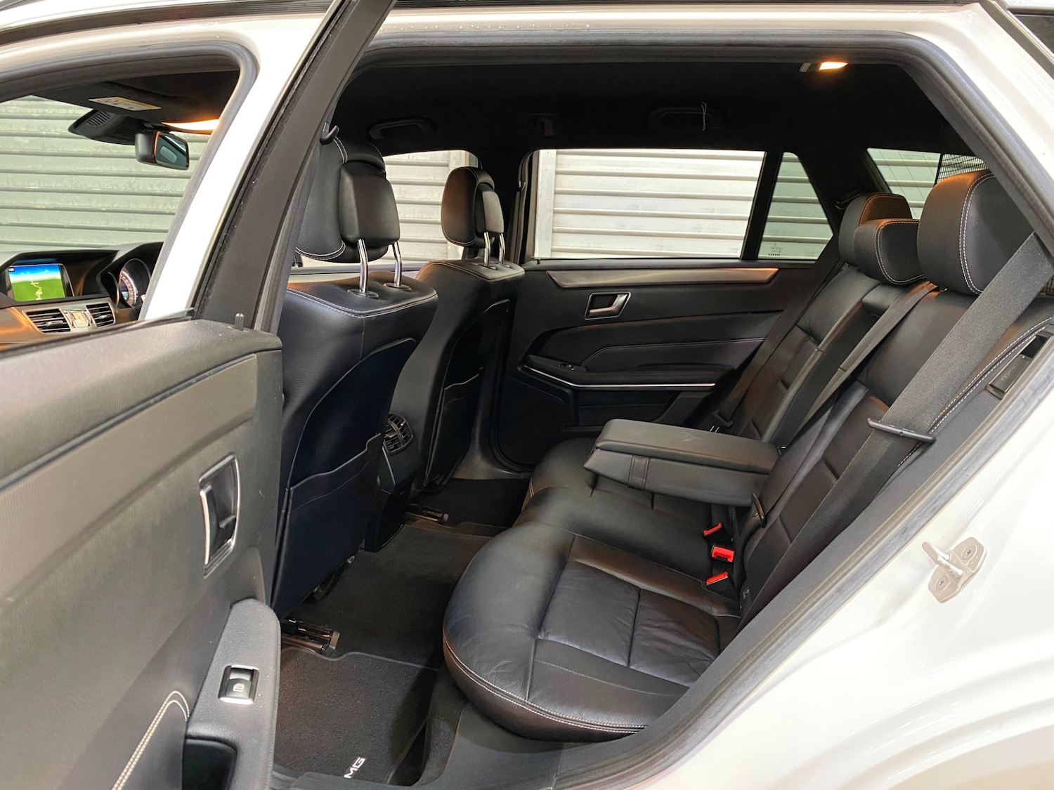 Used Mercedes-Benz E Class 2016 for sale - 76275050: Photo 8