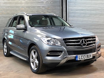 Used Mercedes-Benz M Class 2013 for sale - 77834001: Photo