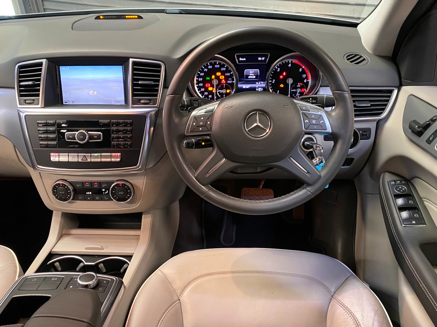 Used Mercedes-Benz M Class 2013 for sale - 77834001: Photo 6