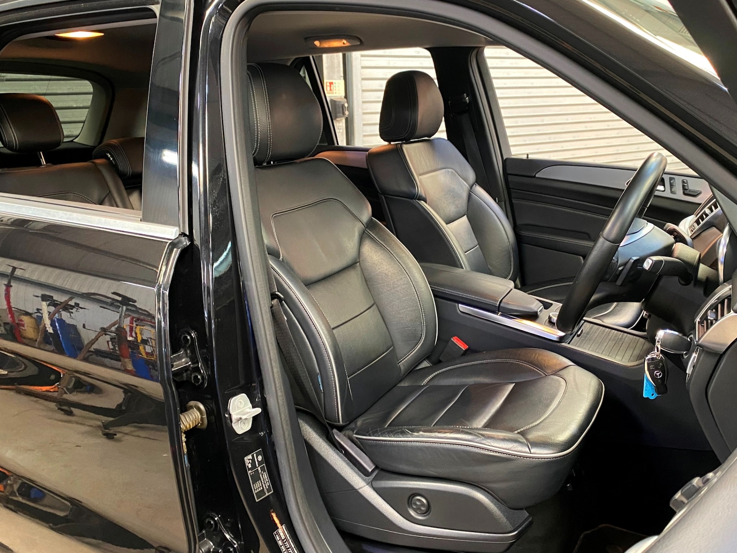 Used Mercedes-Benz M Class 2012 for sale - 77932339: Photo 10