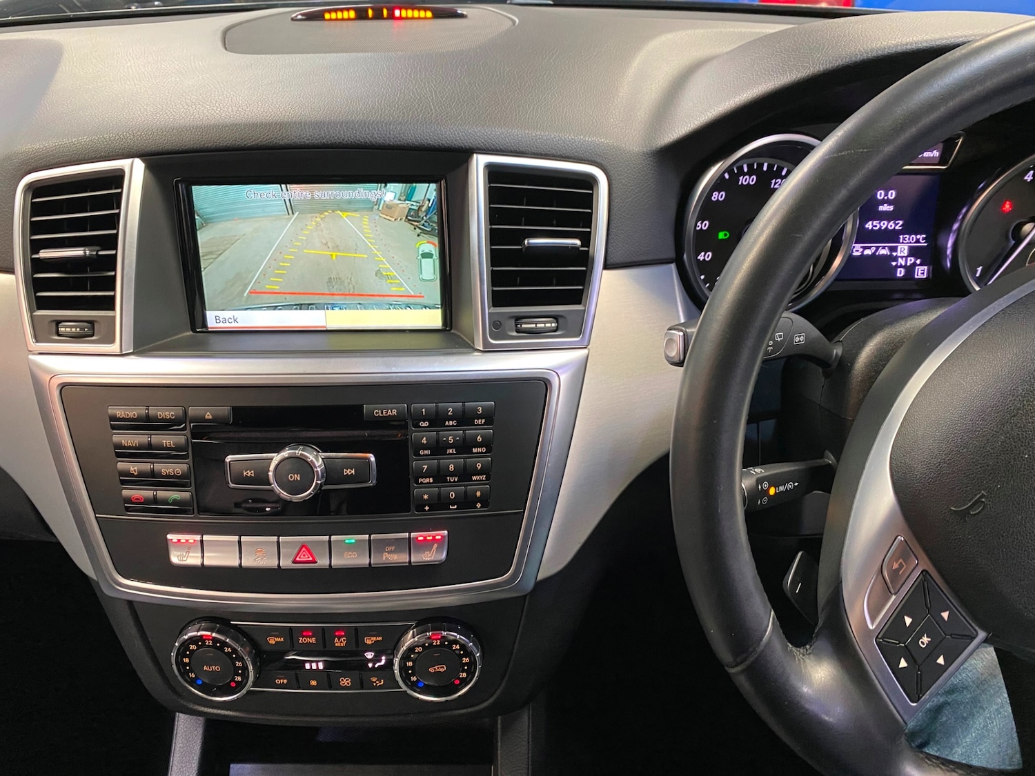 Used Mercedes-Benz M Class 2012 for sale - 77932339: Photo 12