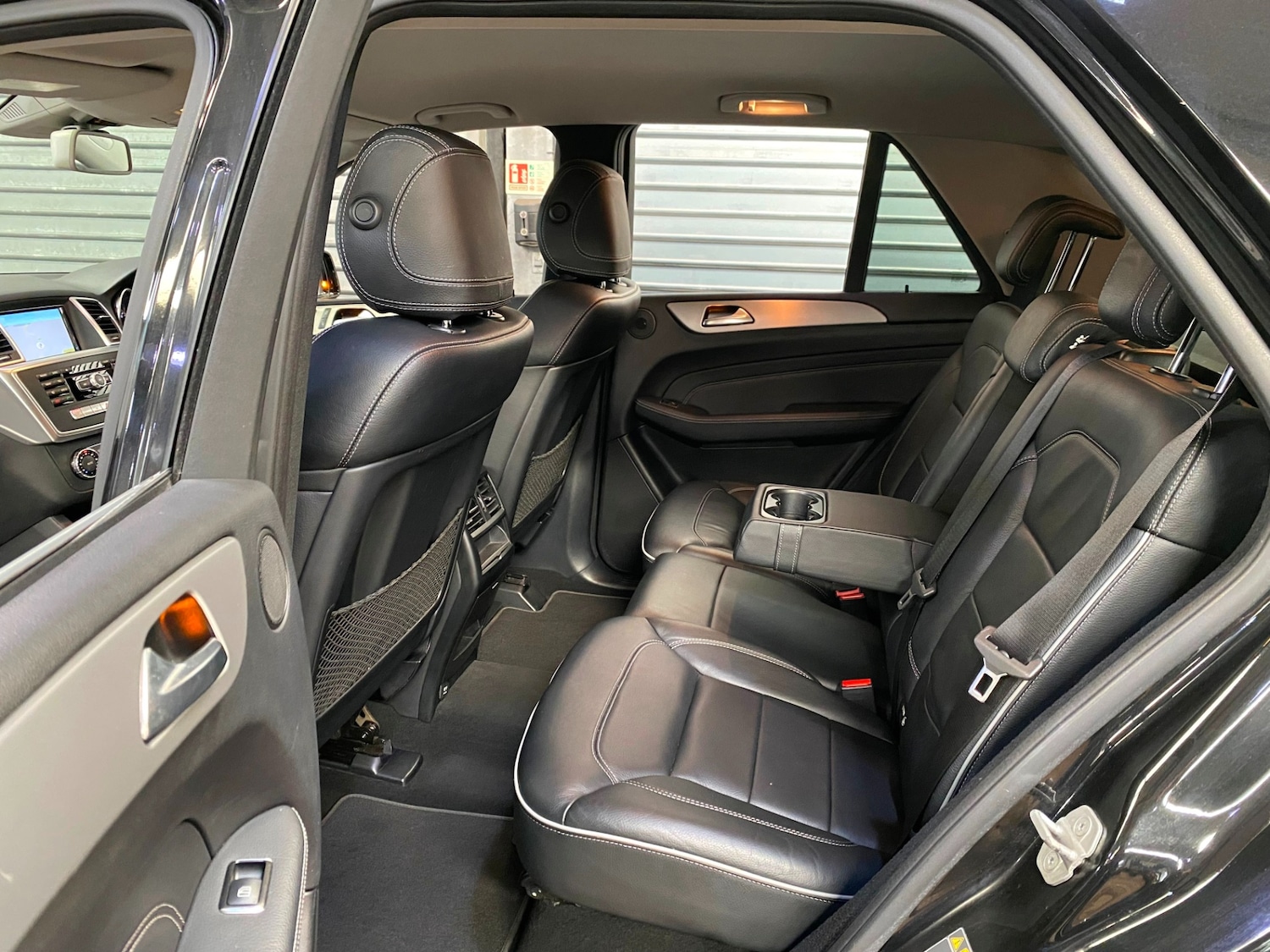 Used Mercedes-Benz M Class 2012 for sale - 77932339: Photo 8