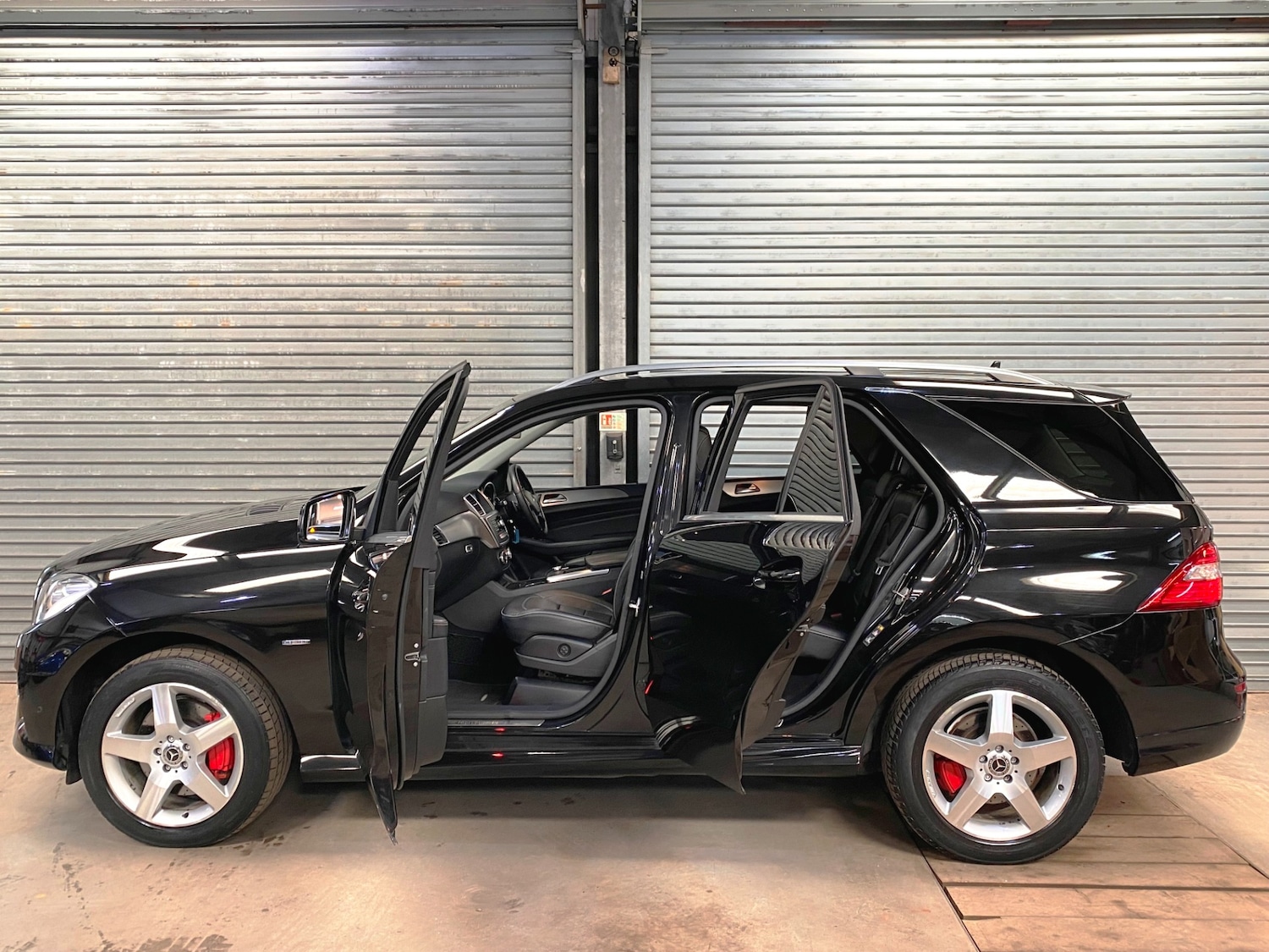 Used Mercedes-Benz M Class 2012 for sale - 77932339: Photo 9