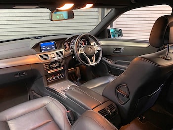 Used Mercedes-Benz E Class 2013 for sale - 77234615: Photo