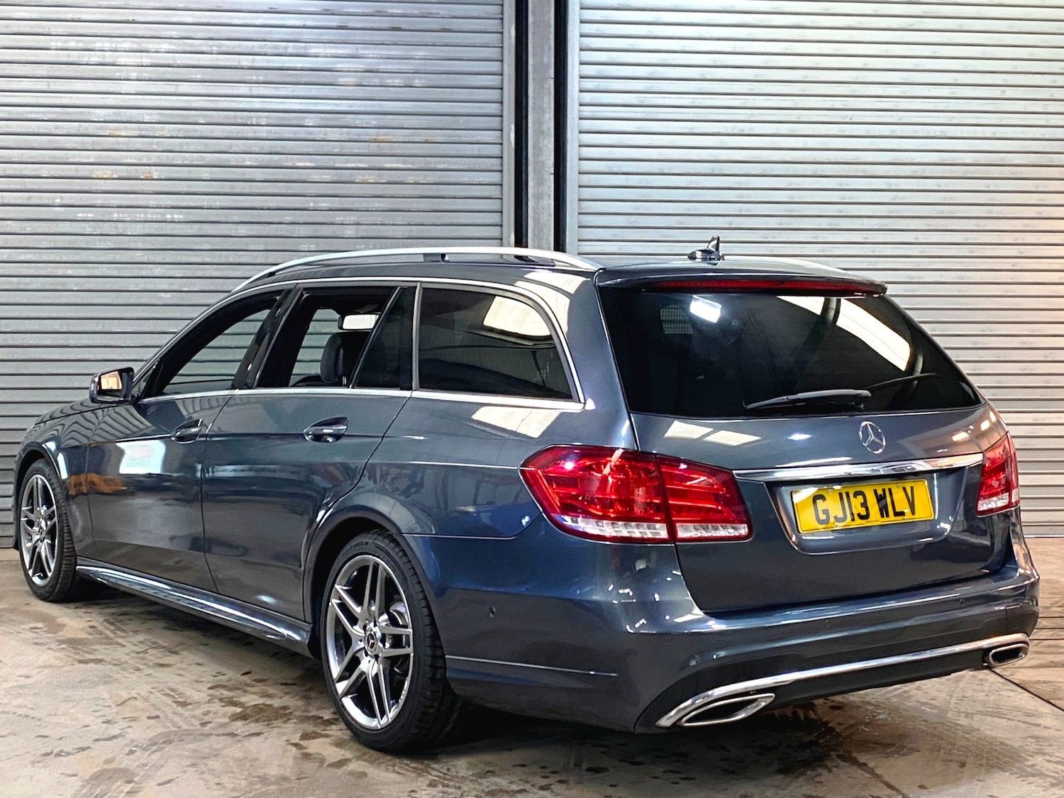 Used Mercedes-Benz E Class 2013 for sale - 77234615: Photo 5