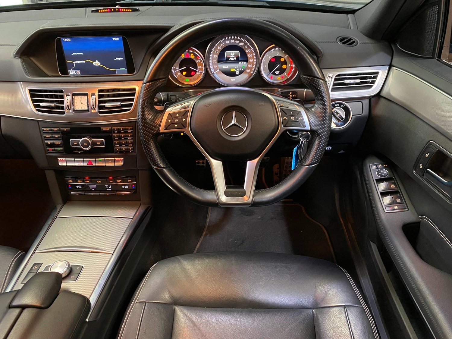 Used Mercedes-Benz E Class 2013 for sale - 77234615: Photo 6