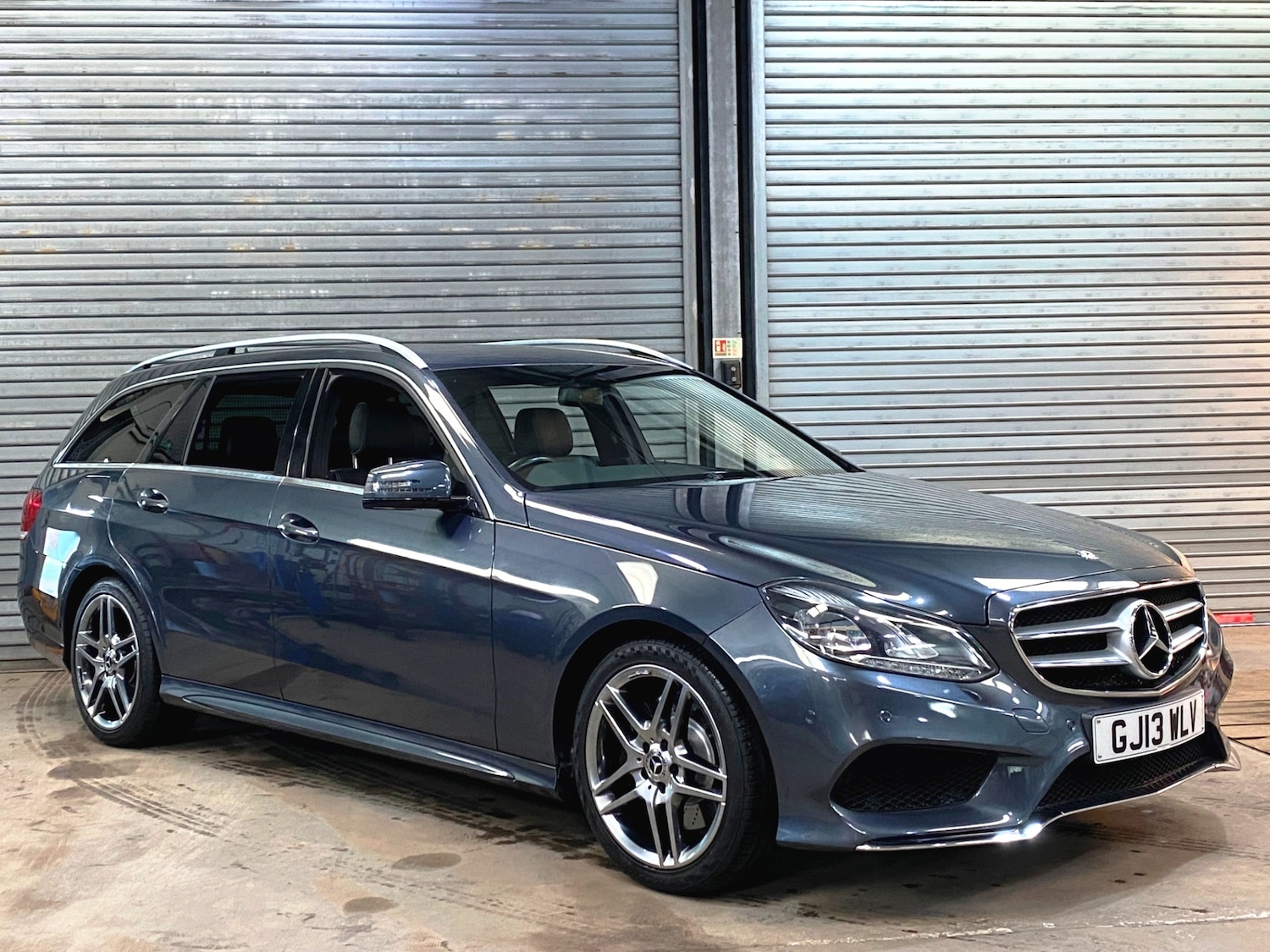 Used Mercedes-Benz E Class 2013 for sale - 77234615: Photo 7