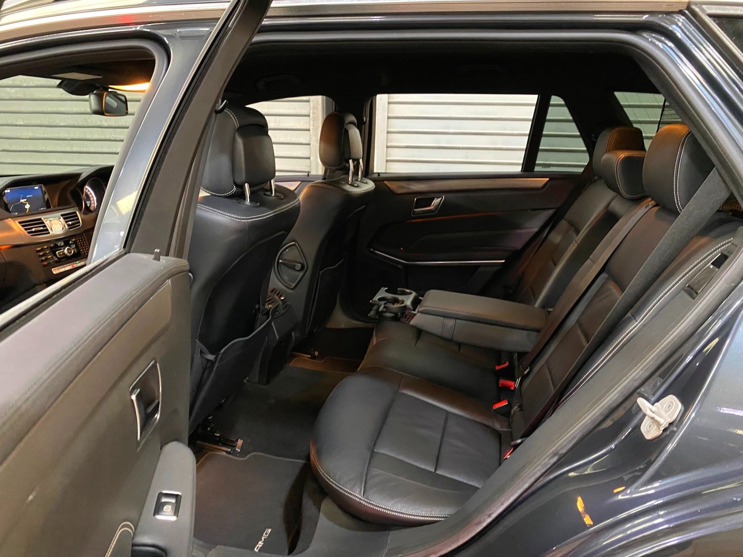 Used Mercedes-Benz E Class 2013 for sale - 77234615: Photo 8