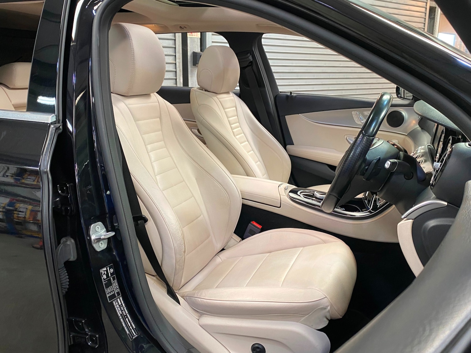 Used Mercedes-Benz E Class 2017 for sale - 76171610: Photo 10