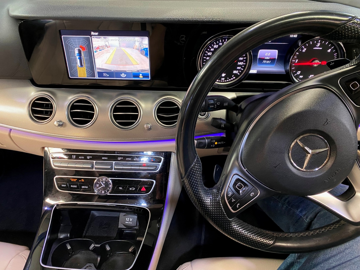 Used Mercedes-Benz E Class 2017 for sale - 76171610: Photo 12