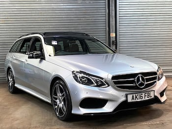 Used Mercedes-Benz E Class 2016 for sale - 76589091: Photo