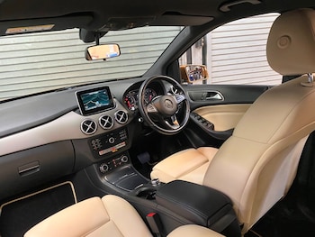 Used Mercedes-Benz B-Class 2017 for sale - 75735998: Photo