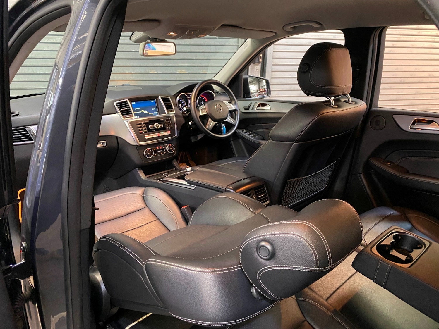 Used Mercedes-Benz M Class 2013 for sale - 77434973: Photo 4