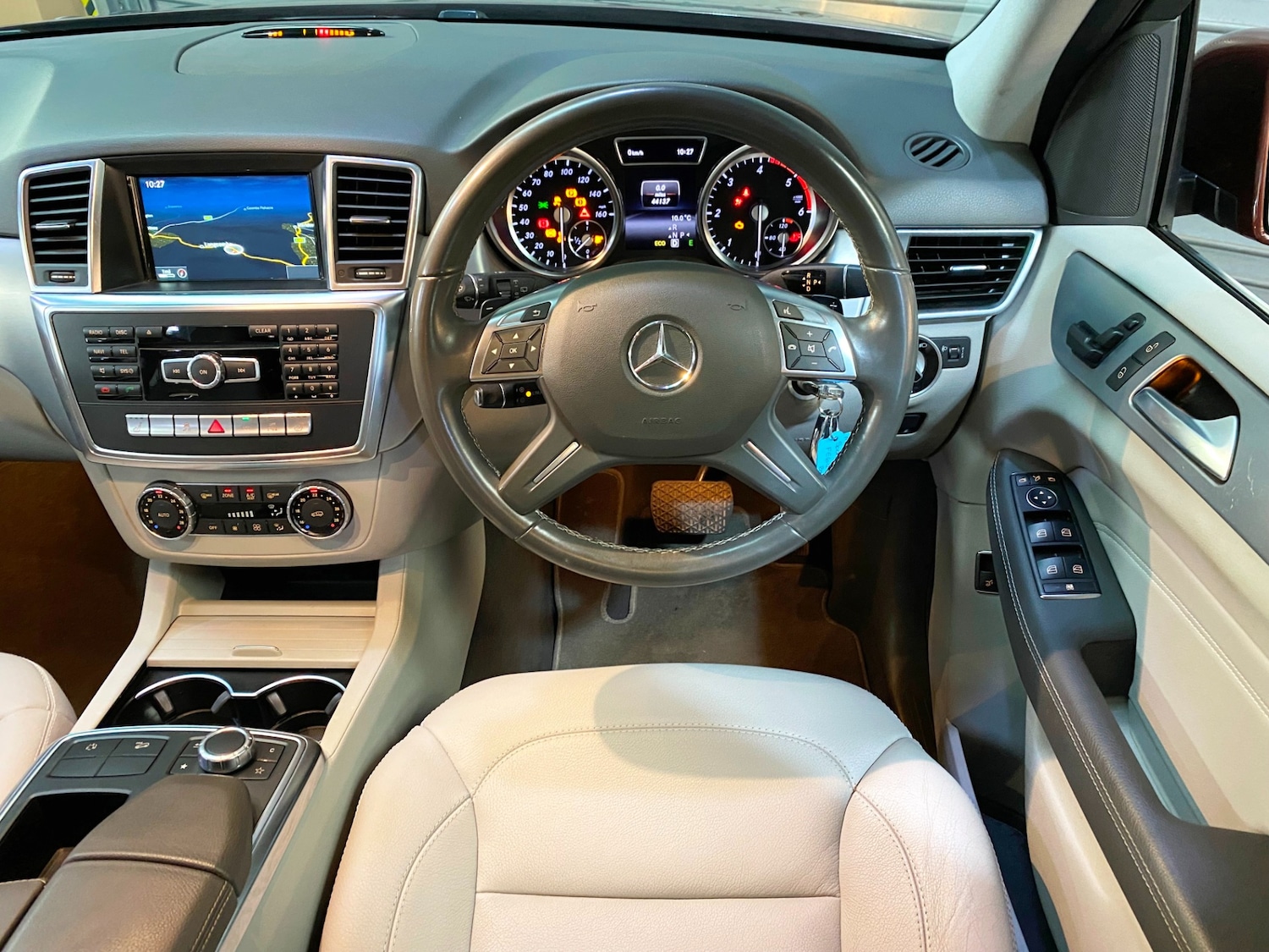 Used Mercedes-Benz M Class 2014 for sale - 76748299: Photo 6