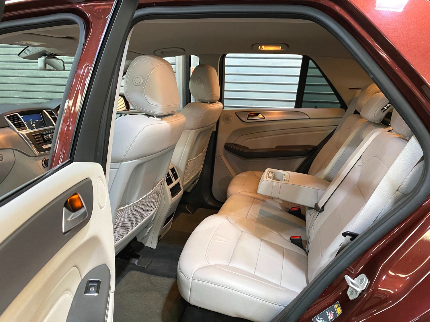 Used Mercedes-Benz M Class 2014 for sale - 76748299: Photo 8