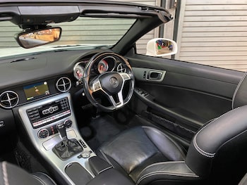 Used Mercedes-Benz SLK 2014 for sale - 76663623: Photo