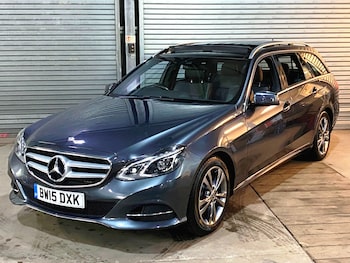 Used Mercedes-Benz E Class 2015 for sale - 76961211: Photo