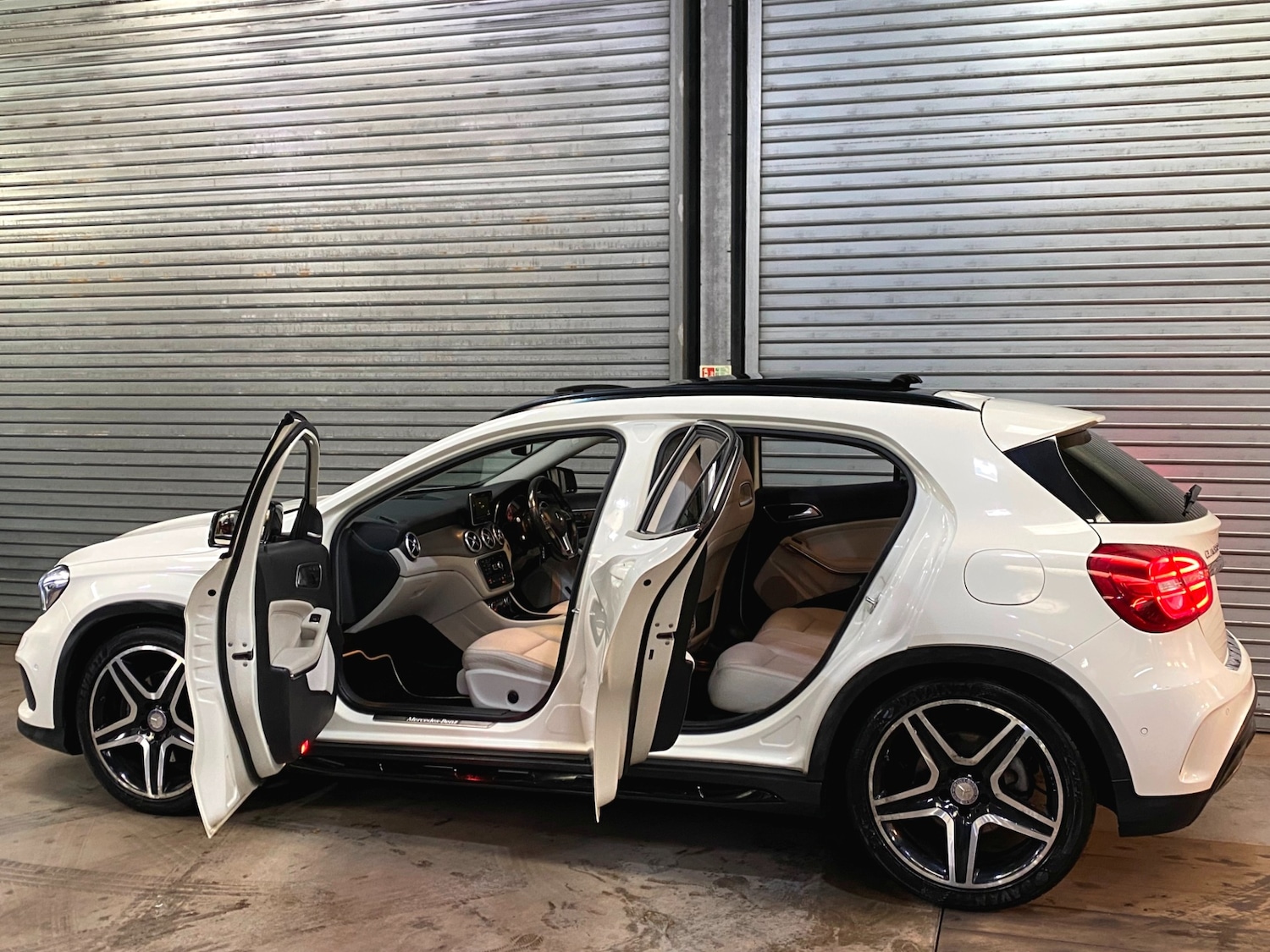 Used Mercedes-Benz GLA 2014 for sale - 76589121: Photo 9