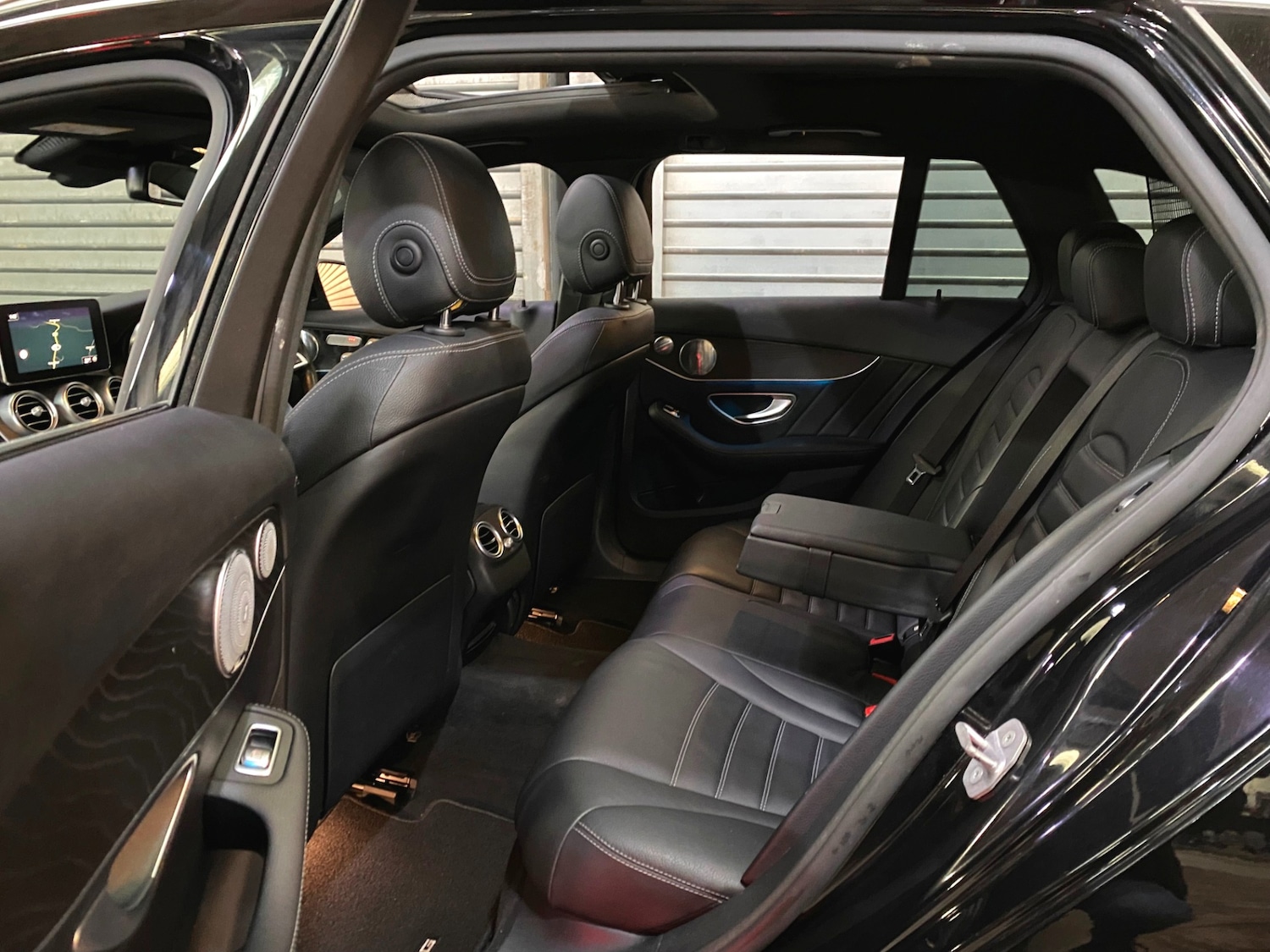 Used Mercedes-Benz C Class 2017 for sale - 77352165: Photo 8