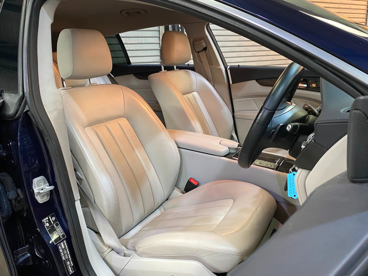 Used Mercedes-Benz CLS 2012 for sale - 77790164: Photo 9