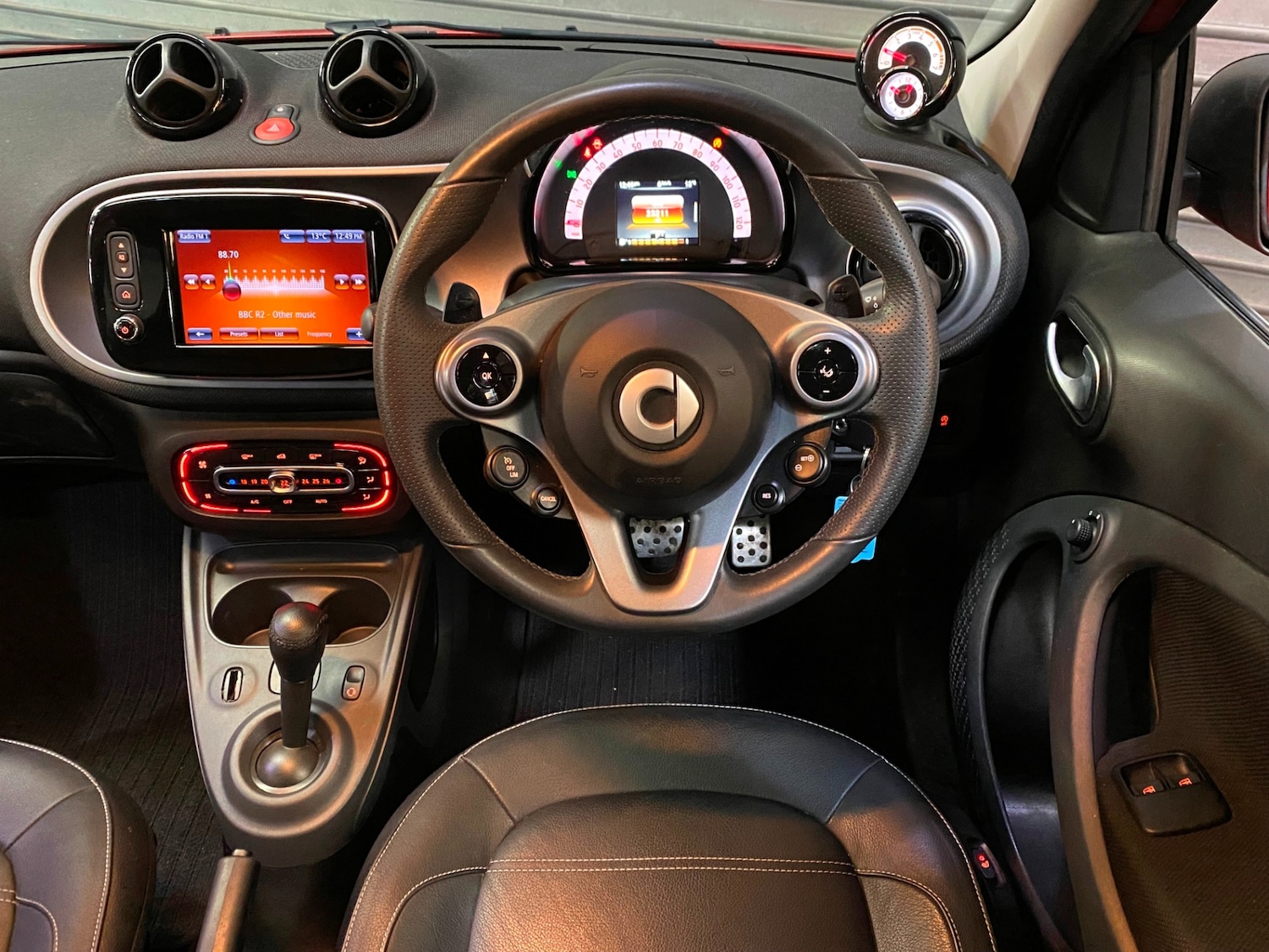 Used smart forfour 2018 for sale - 76589073: Photo 6