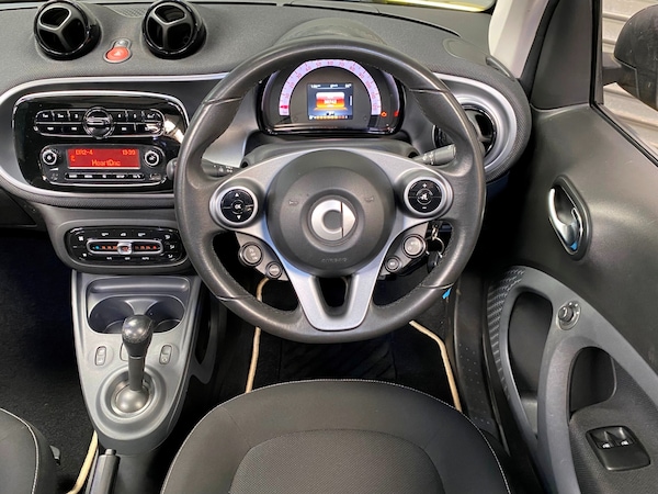 Used smart fortwo 2016 for sale - 76171686: Photo 6