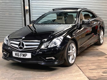 Used Mercedes-Benz E Class 2011 for sale - 79536582: Photo