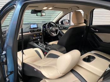 Used Mazda Mazda3 2015 for sale - 78254323: Photo