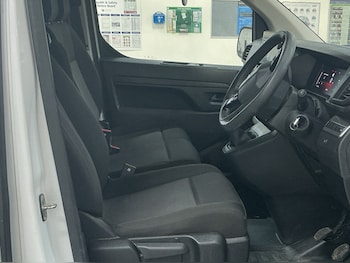 Used Vauxhall Vivaro 2024 for sale - 78948554: Photo