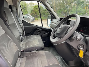Used Nissan Interstar 2022 for sale - 79269345: Photo