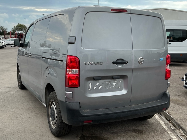 Used Vauxhall Vivaro 2023 for sale - 77232179: Photo 3