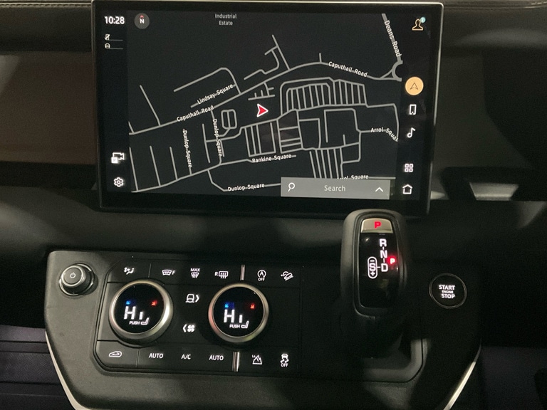 Used Land Rover Defender 2024 for sale - 77413925: Photo 4