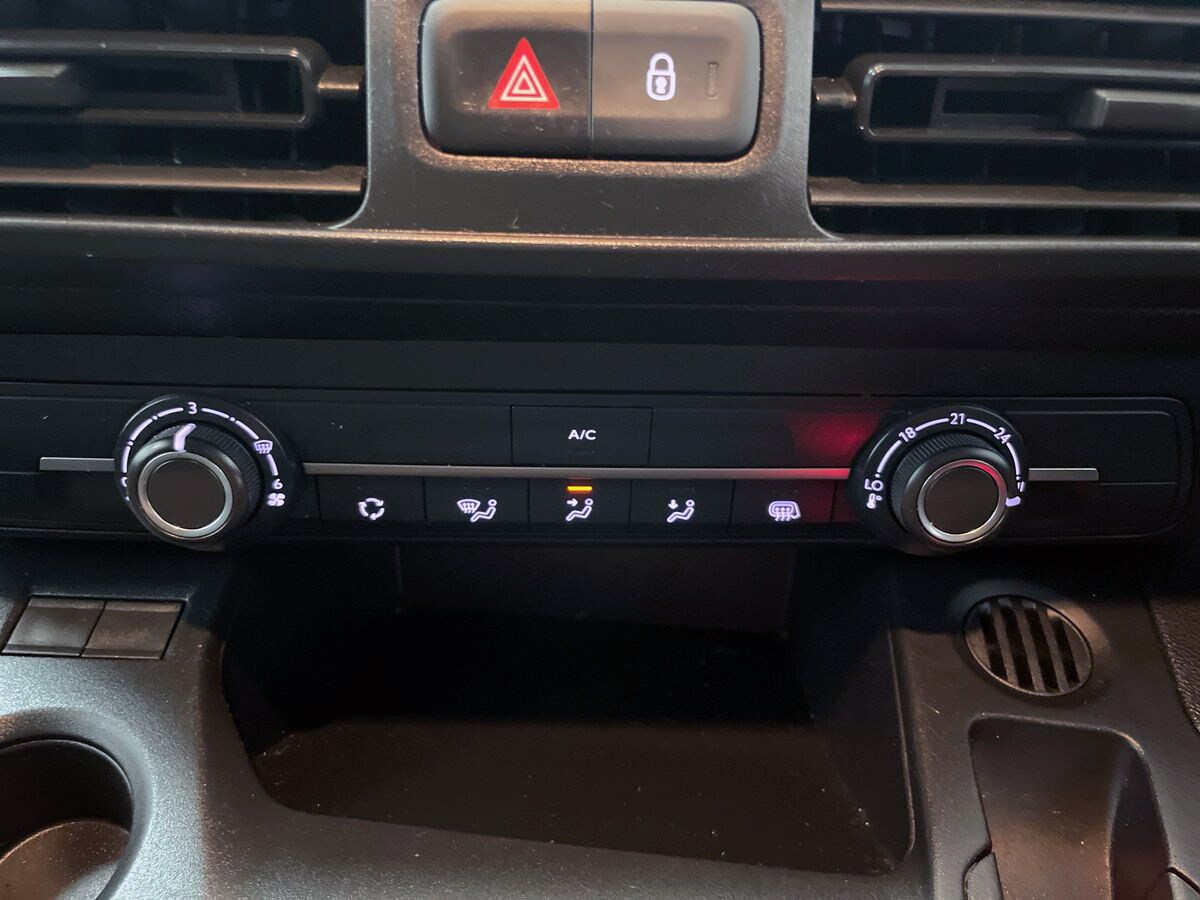 Used Peugeot Partner 2023 for sale - 75336884: Photo 18