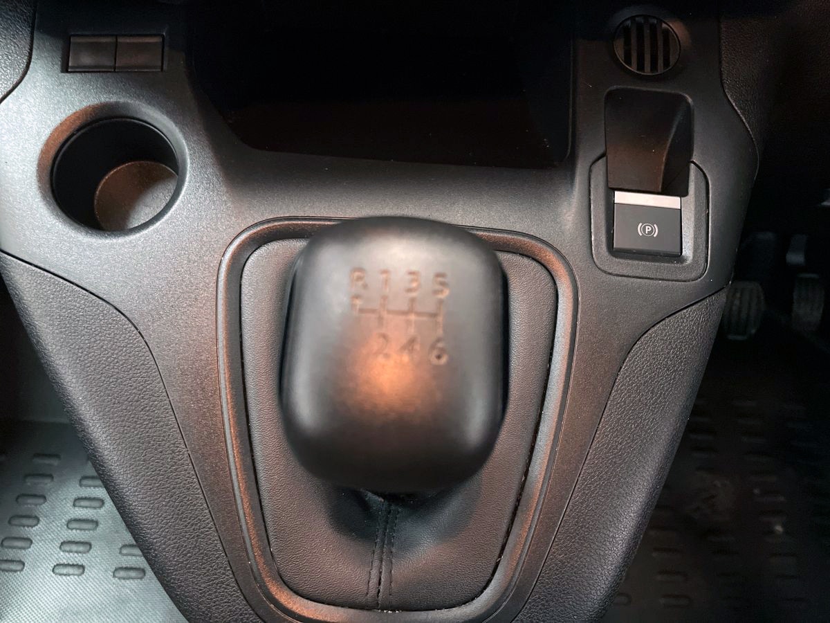 Used Peugeot Partner 2023 for sale - 75336884: Photo 19