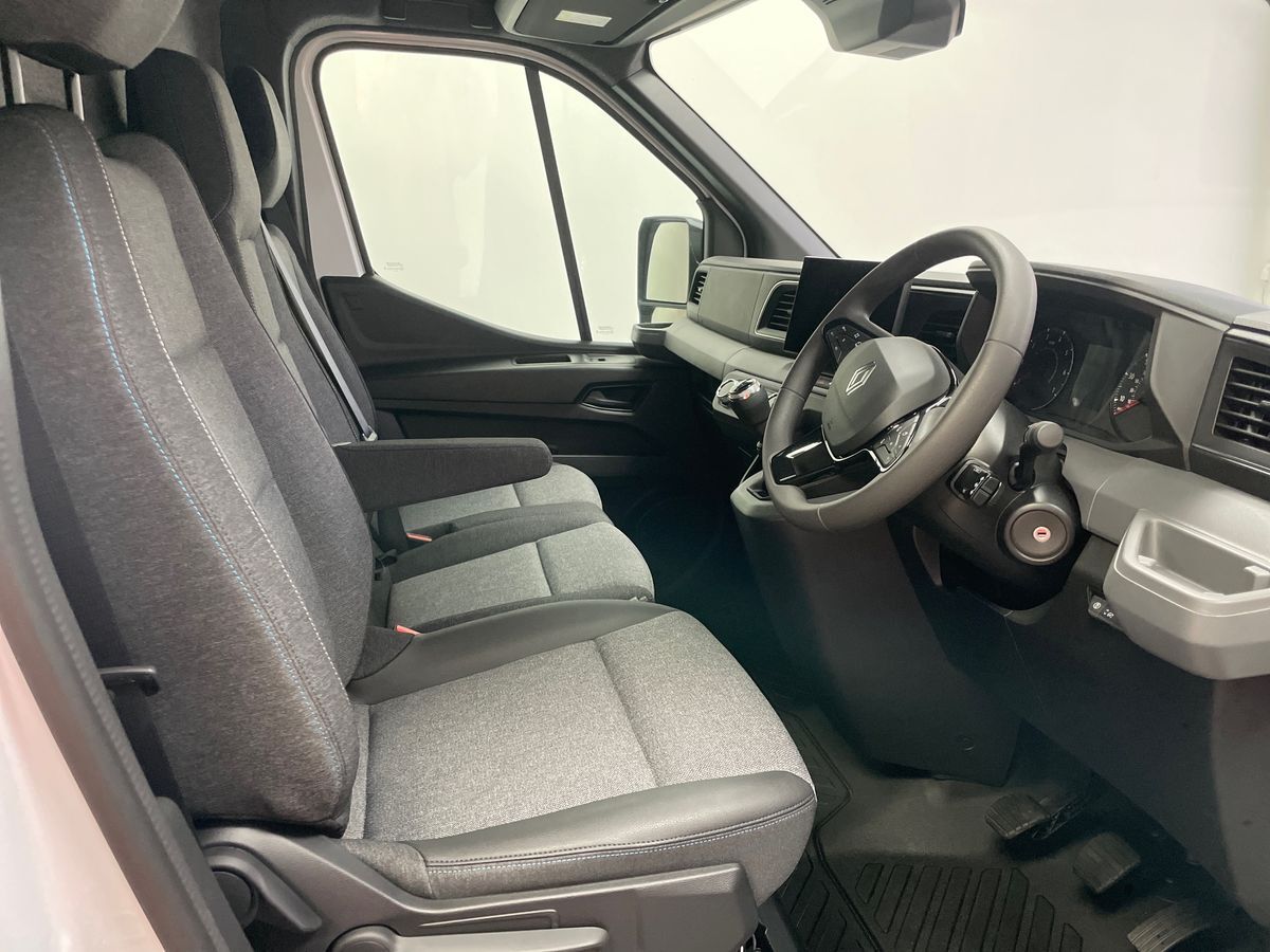 Used Renault Master 2025 for sale - 76623455: Photo 11