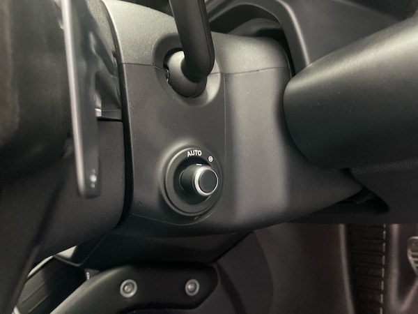 Used Land Rover Defender 2023 for sale - 73519624: Photo 24