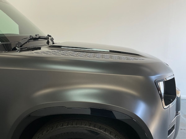 Used Land Rover Defender 2023 for sale - 73519624: Photo 28