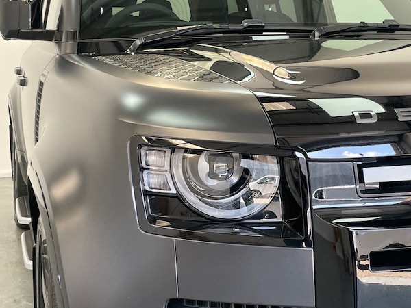 Used Land Rover Defender 2023 for sale - 73519624: Photo 30