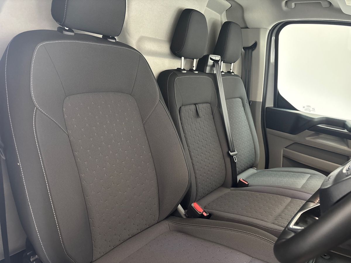 Used Ford Transit Custom 2024 for sale - 77600287: Photo 13