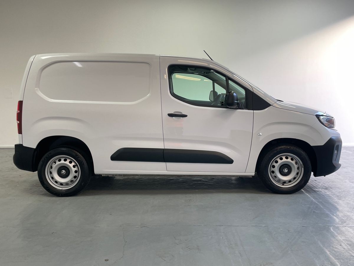 Used Vauxhall Combo 2024 for sale - 76684118: Photo 4