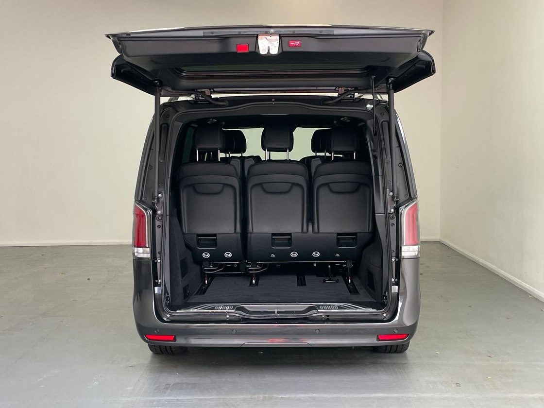 Used Mercedes-Benz V-Class 2024 for sale - 76344027: Photo 9