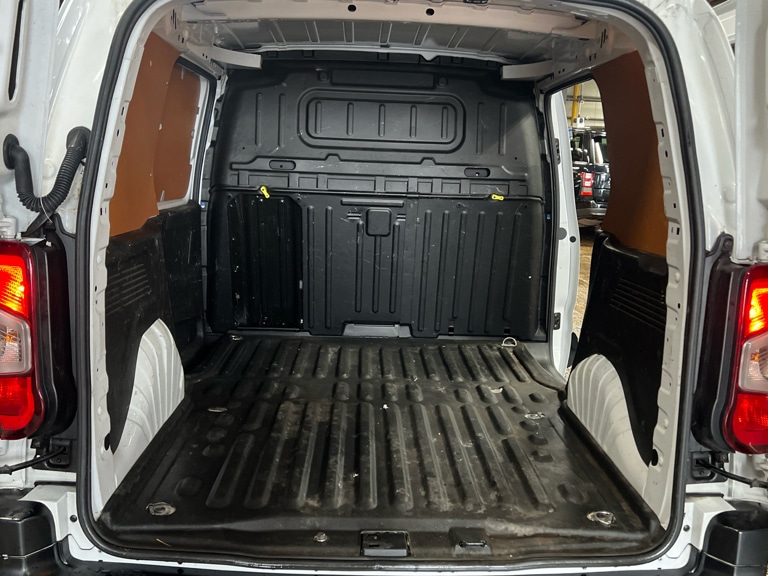 Used Toyota PROACE CITY 2024 for sale - 77588523: Photo 4