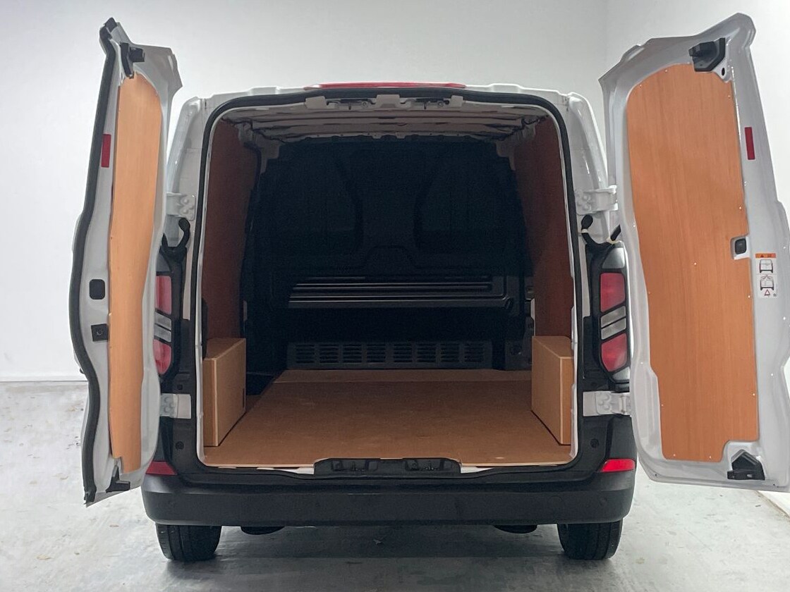 Used Ford Transit Custom 2024 for sale - 77106074: Photo 25