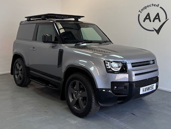 Used Land Rover Defender 2023 for sale - 79150684: Photo