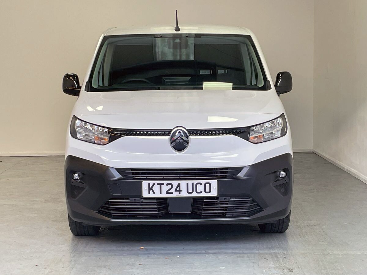 Used Citroen Berlingo 2024 for sale - 76420438: Photo 2