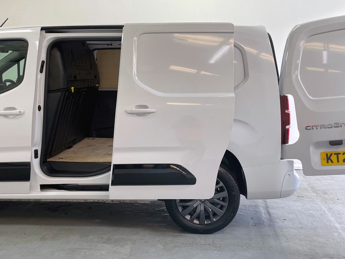 Used Citroen Berlingo 2024 for sale - 76420438: Photo 21