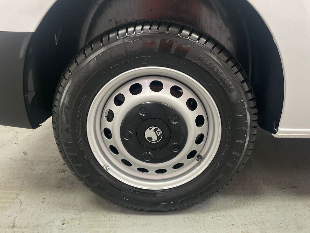 Used Vauxhall Vivaro 2024 for sale - 77225028: Photo 24