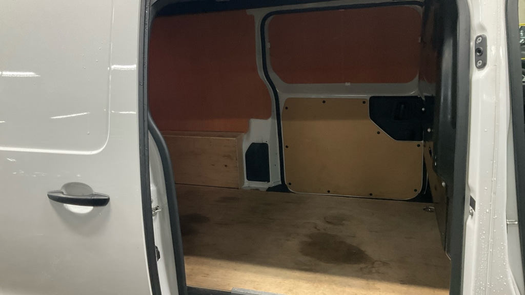 Used Vauxhall Vivaro 2024 for sale - 77225028: Photo 5