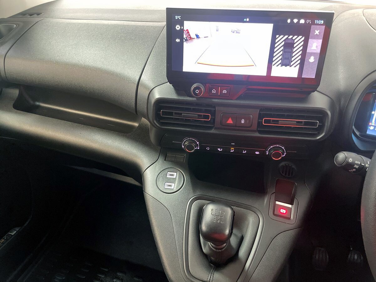 Used Citroen Berlingo 2024 for sale - 76493903: Photo 16