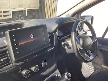 Used Renault Trafic 2024 for sale - 79241320: Photo